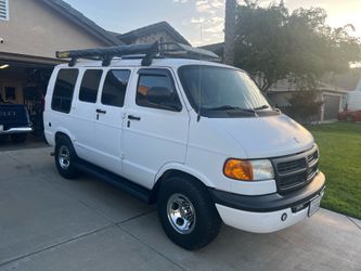 1998 Dodge Ram Van