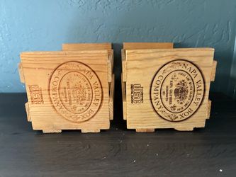 2 Vintage 1980’s NAPA VALLEY BOX COMPANY Wooden 20 Cd Holder. Pre Owned.