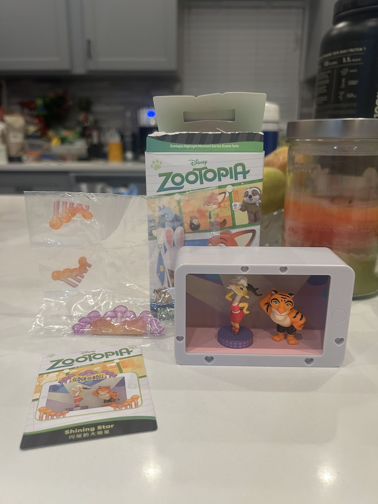 POPMART TRADE: Disney Zootopia Highlight Moment Series Scene Sets - Shining Star