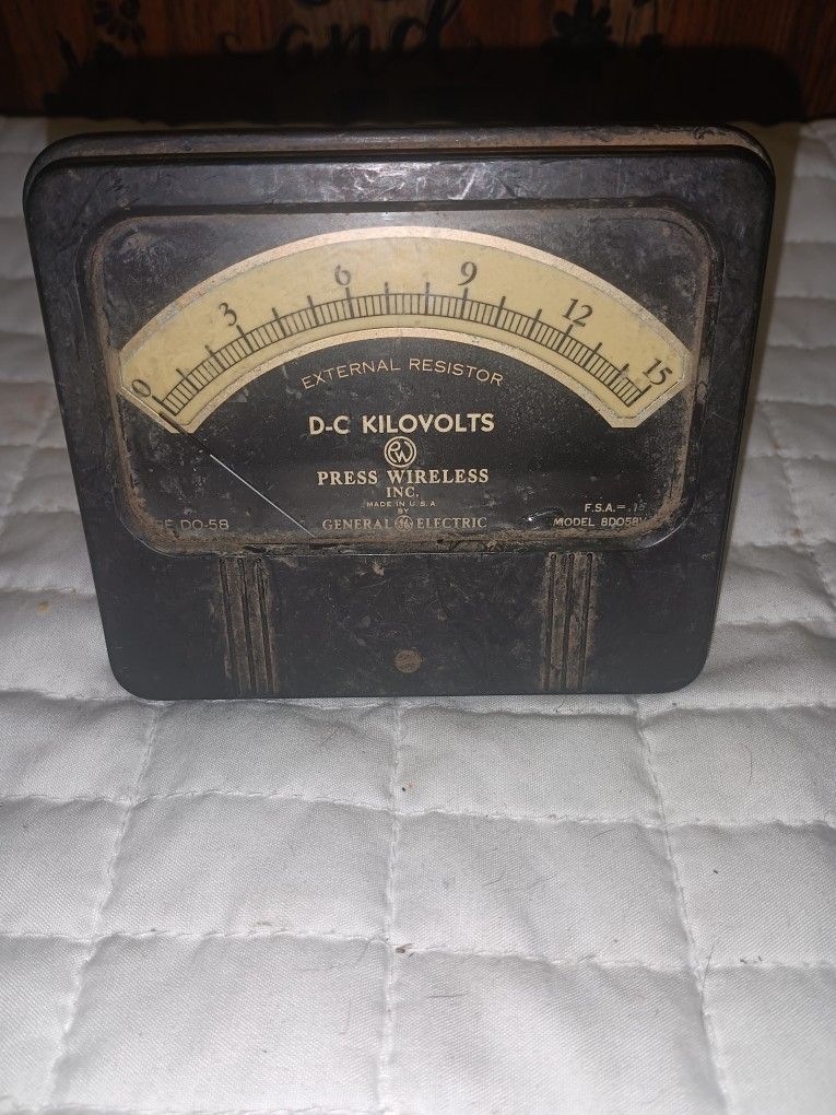 ANTIQUE  Weston DC VOLTMETER  FROM THE 1920"S FOR SALE.