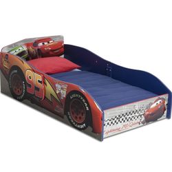 Toddler Bed (Cars Lightning McQueen)