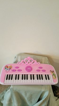 Disney Princess Keyboard Musical Electronic Piano Organ 19"