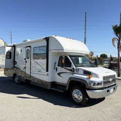 2008 BigFoot Super C Diesel