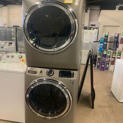 GE Front Load Washer and Dryer Set 8Z4FS