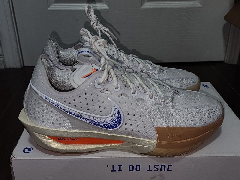 Nike G.T. Cut 3 FP - Size 8