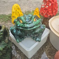 Title: Vintage Arnels Ceramic Garden Toad Frog Extra Large 1970s Drip Glaze Goblincore