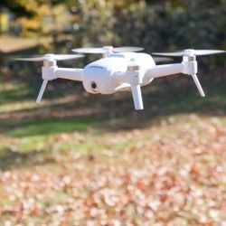 Breeze 4k Drone by Yuneec