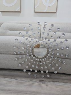 Wall decor frames