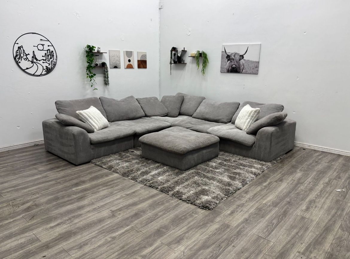 Sectional Couch- Free Delivery