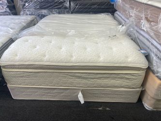 Queen mattress pillowtop classic firme 🦖