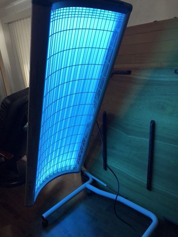 SunQuest 3000S Wolff System Tanning Canopy & new bulbs