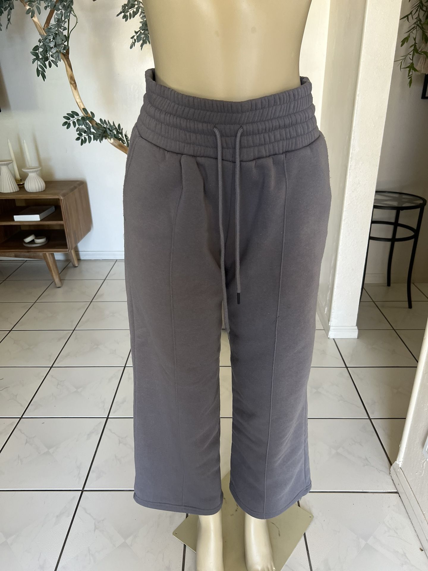 Ladies Wide Leg Joggers Size Large