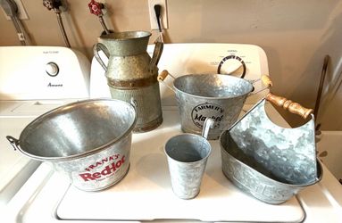 Five piece kitchen /garden galvanized WARE