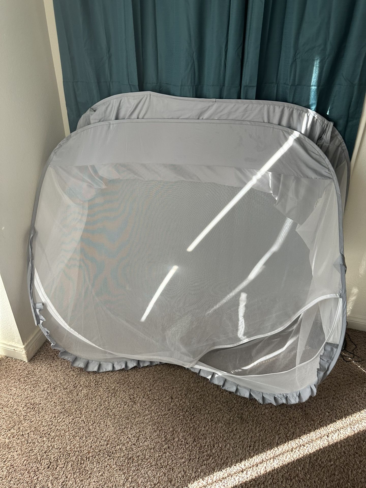 RUNNZER Baby Crib Tent Crib Net to Keep Baby in, Pop Up Crib Tent