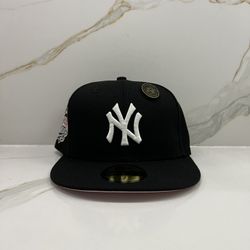 Hat Club New Era New York Yankees 1999 WS Cookies And Cream 5950 Pink UV Size 7 
