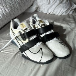 Nike Romaleos 4