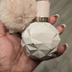 Ariana Grande Sweet Like Candy Eau De Parfum – Fruity & Gourmand Fragrance for Women
