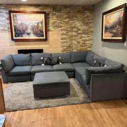 FREE DELIVERY- Modular 7-Piece Sectional Sofa Set 