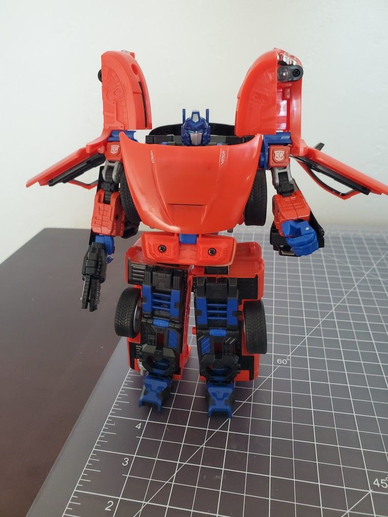 Transformers Alternators Optimus Prime