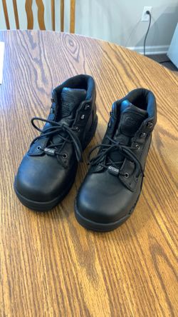 Hytest steel toed boots