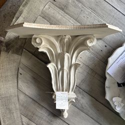 Handmade Wooden    Carved Wall Shelf Corbel - Italy