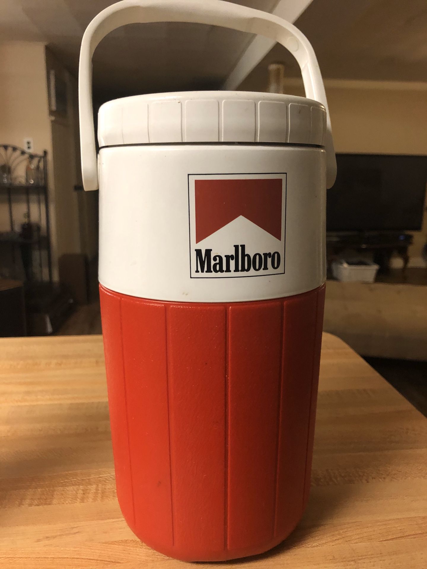Marlboro Coleman Water Jug Cooler Thermos Pour Spout
