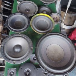 Large Quantity Of Speakers Subwoofer Mid Range Tweeters