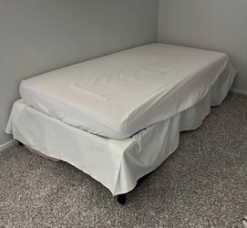 twin xl mattress + bedframe
