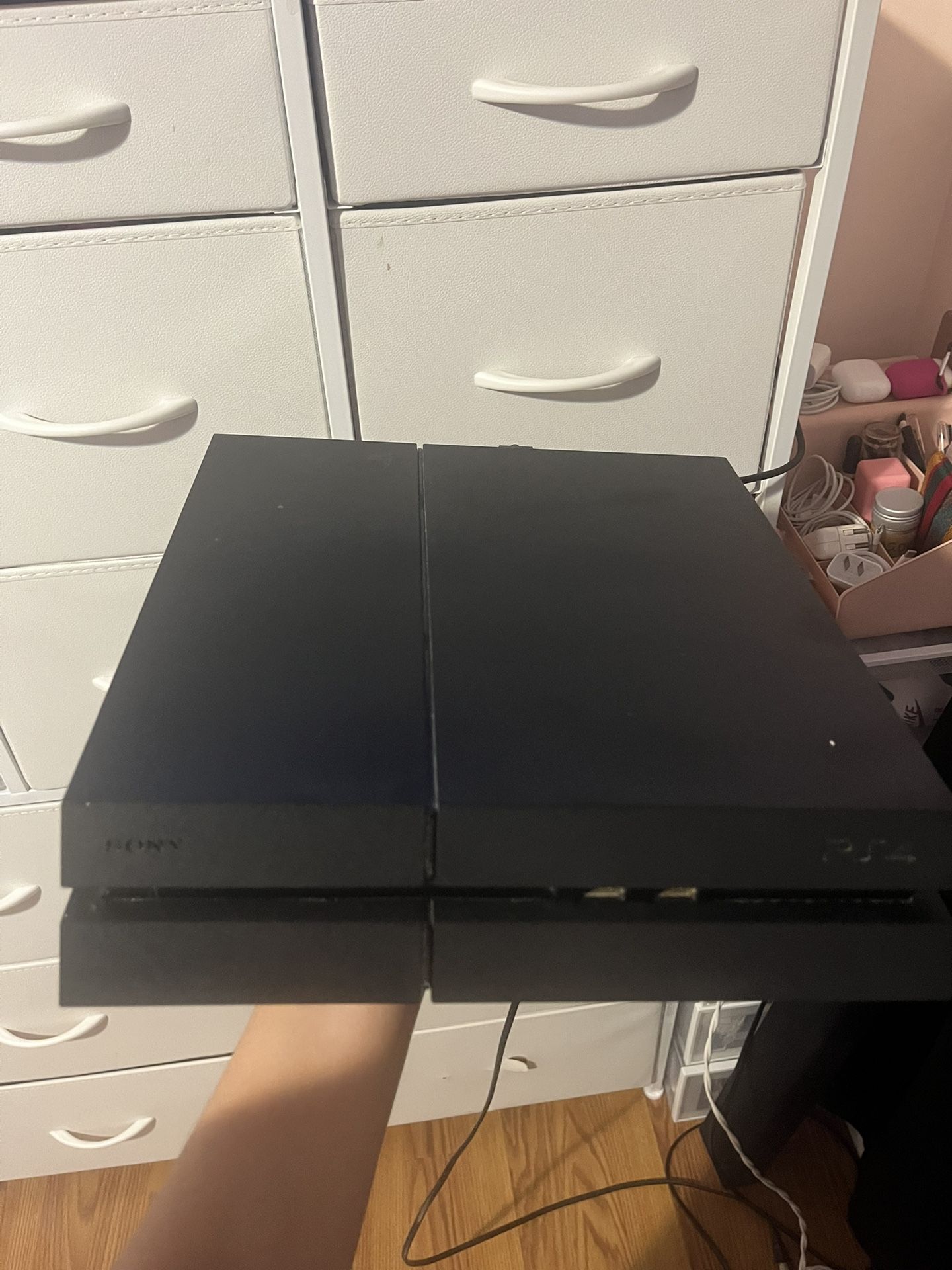 PS4