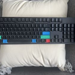 WASD Code V2 104 ANSI layout w/ Cherry MX blue switches 