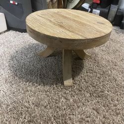 Plant vase riser (Brand new)