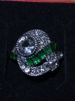 Vintage antique women’s classic wedding engagement ring 💍