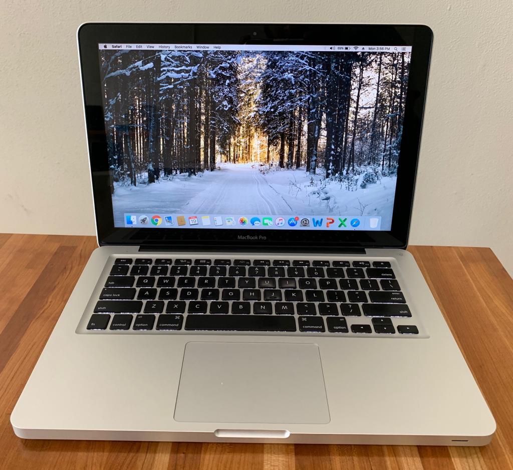 Apple MacBook Pro 2011 13” Core i5 FINAL BACK TO SCHOOL!! REDUCED 8GB/500GB