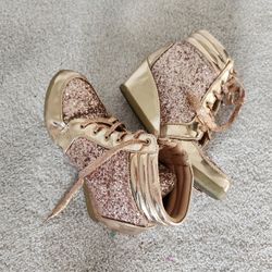 Women's Wedge Shoes