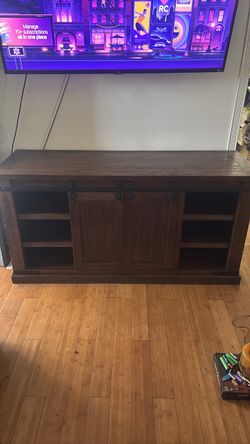 Tv stand