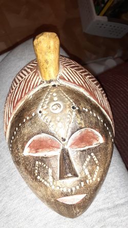 Antique african head carved