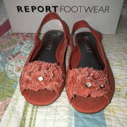 Women’s Report Shoes Size 8
