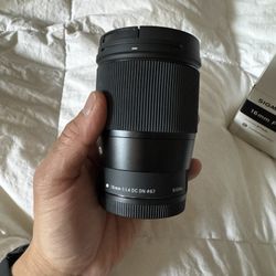 Sigma 16mm F1.4