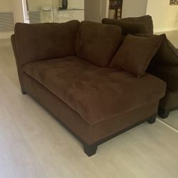 Chaise Longue / Sofa