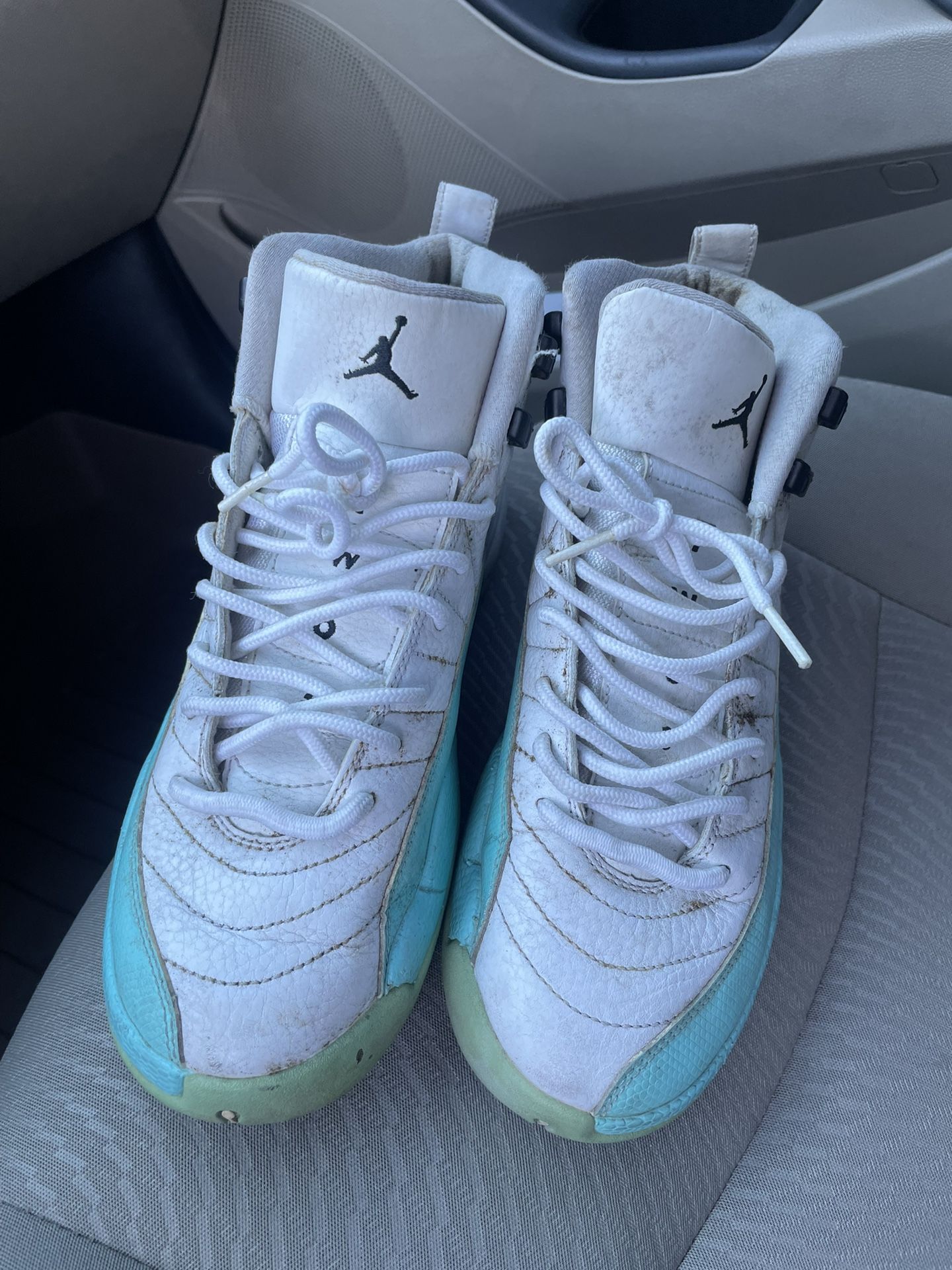 Jordan 12 ‘Light Aqua’