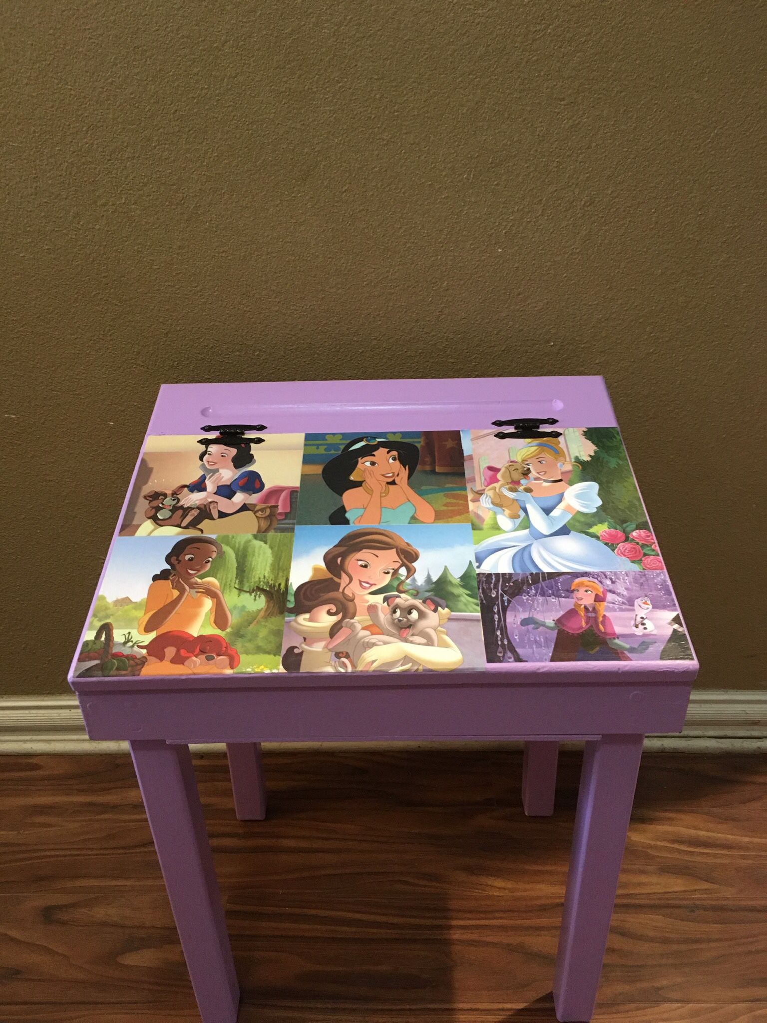 Disney Princess Desk 