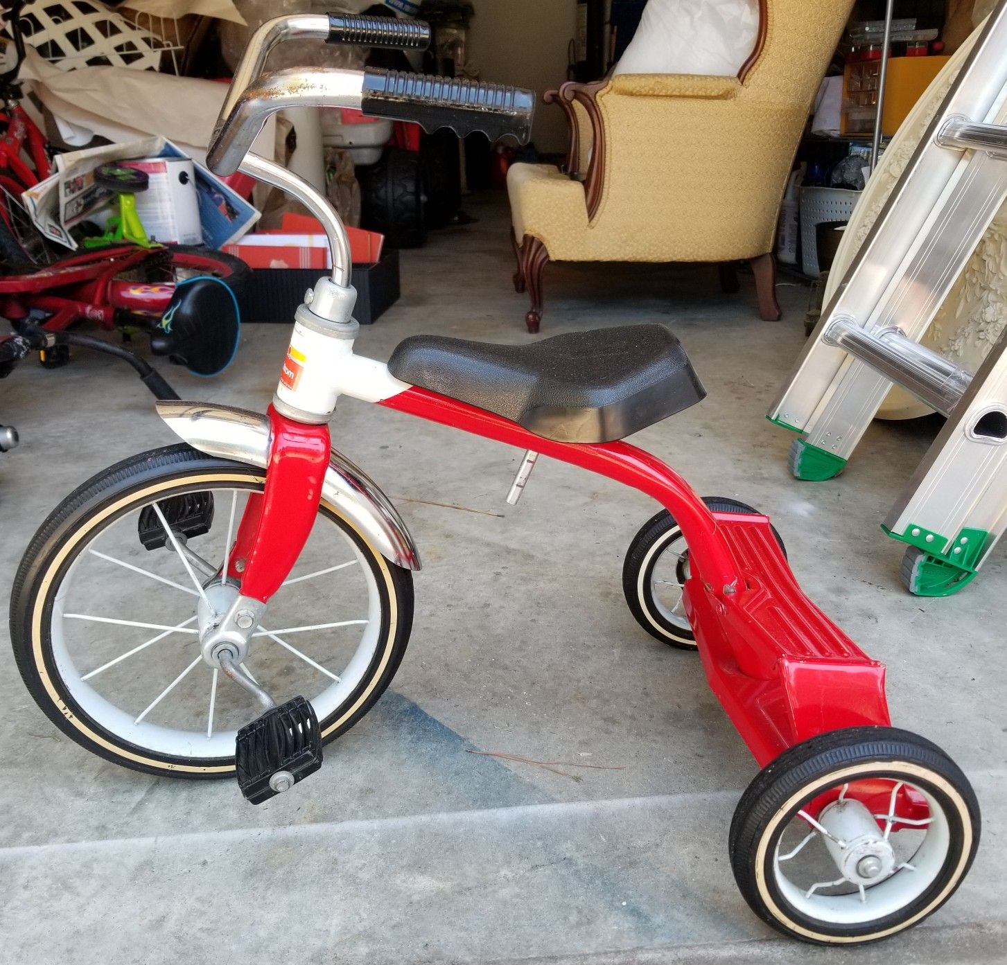 Hedstrom tricycle