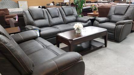 3 pc black power reclining Sofa love seat and chair