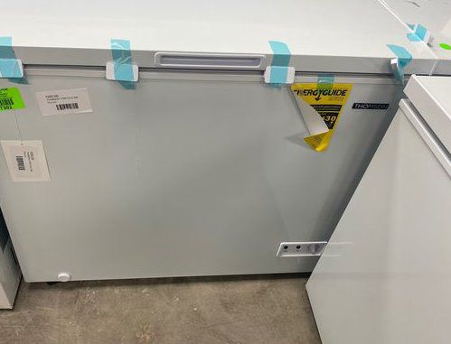 Thomson TFRF710 chest freezer 🔥🔥🔥 21JC