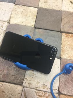 iPhone 8 Plus t mobile 64 GB