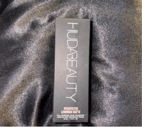 Huda beauty makeup new