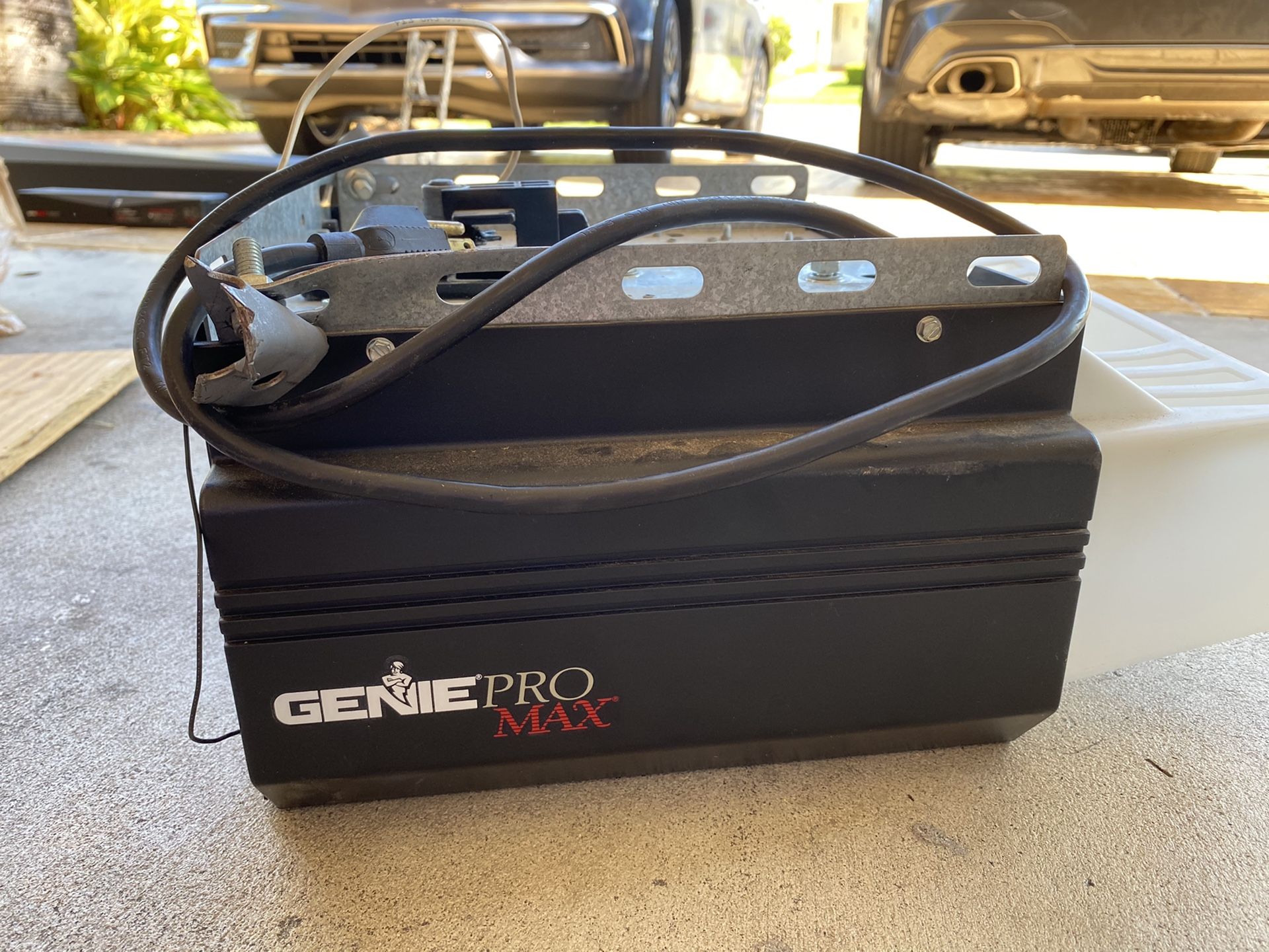 Genie Pro Max/ Condition Used for Sale in Miami, FL OfferUp