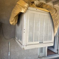Side Draft Swamp Cooler + Indoor Wall Unit – Works