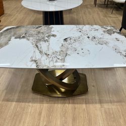 Dining Table Pandora Too With Gold Base 