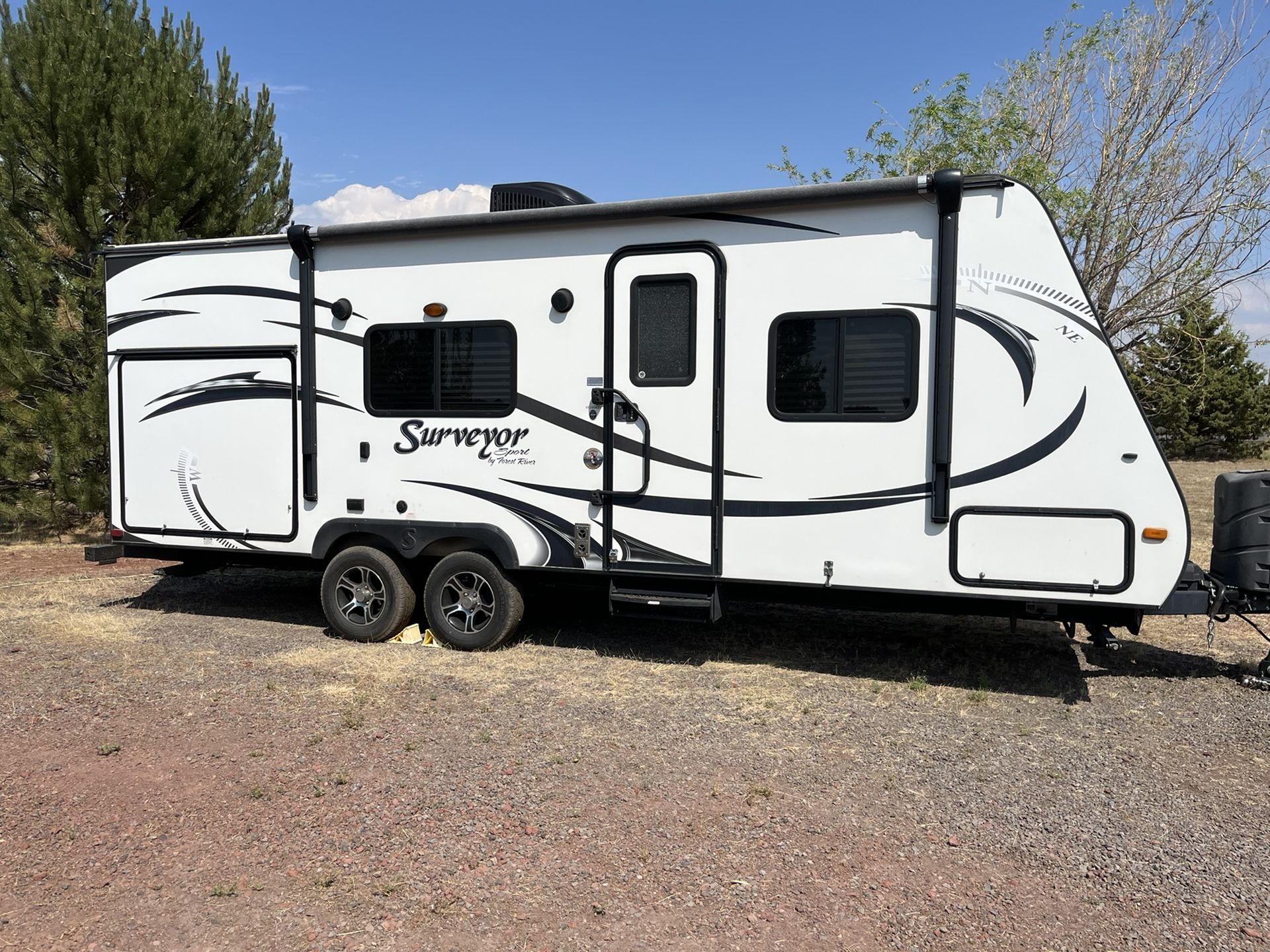 2014 Forest River Surveyor Sport 240 RBS